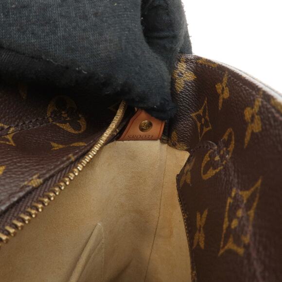 💎✨STUNNING✨💎AUTHENTIC Louis Vuitton Luco - Picture 16 of 16